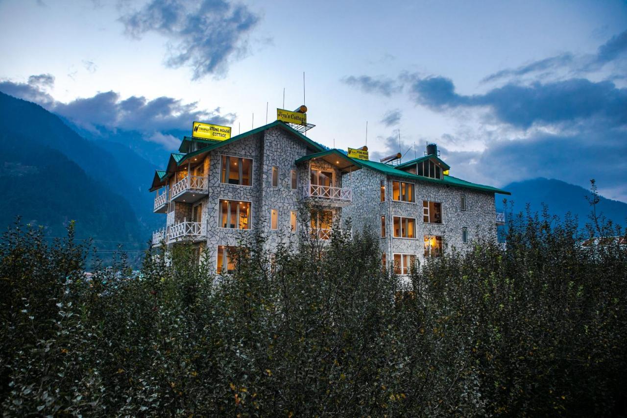 Tripli Hotels Stone House Cottage Manāli Exteriér fotografie