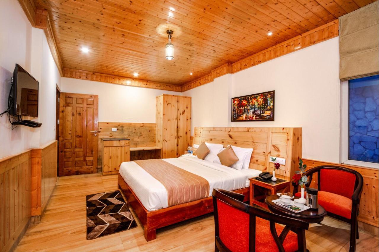 Tripli Hotels Stone House Cottage Manāli Exteriér fotografie
