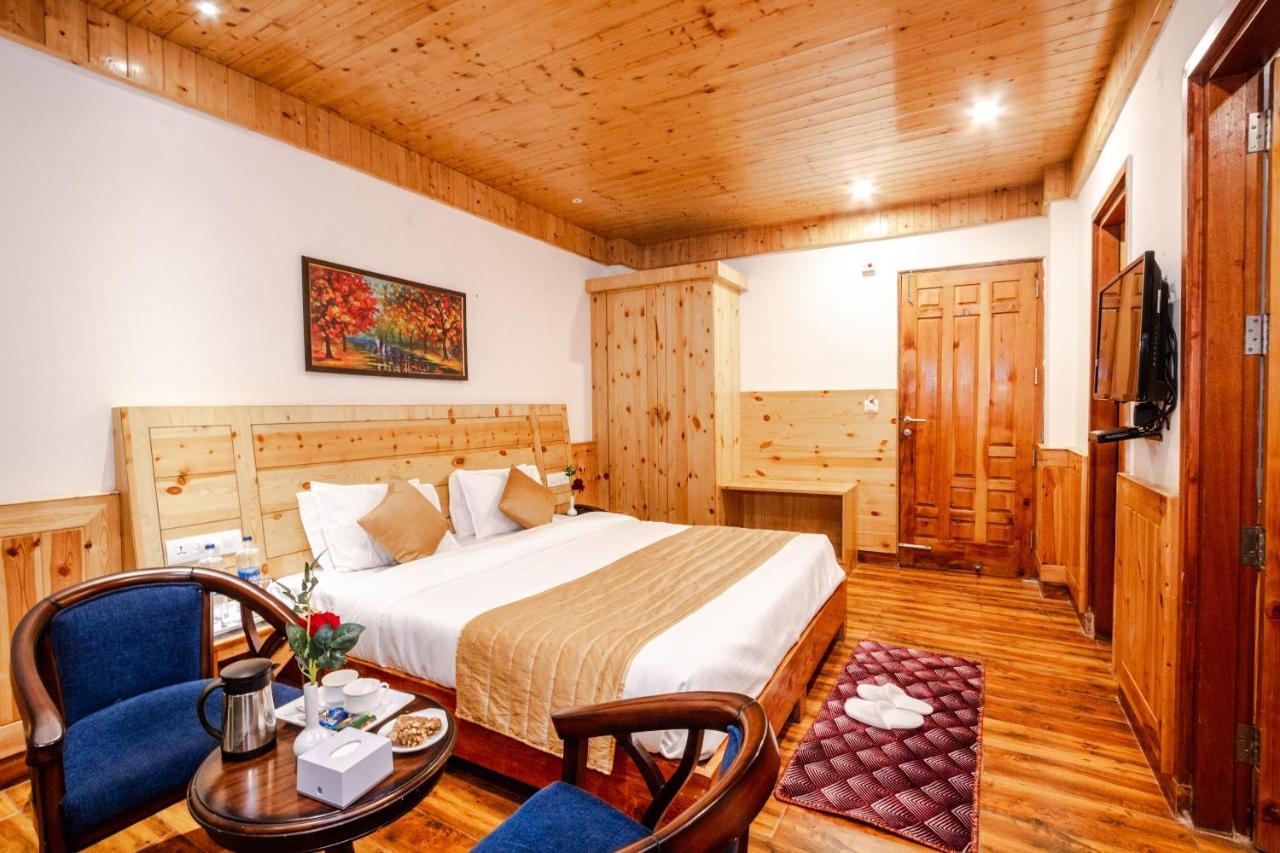 Tripli Hotels Stone House Cottage Manāli Exteriér fotografie