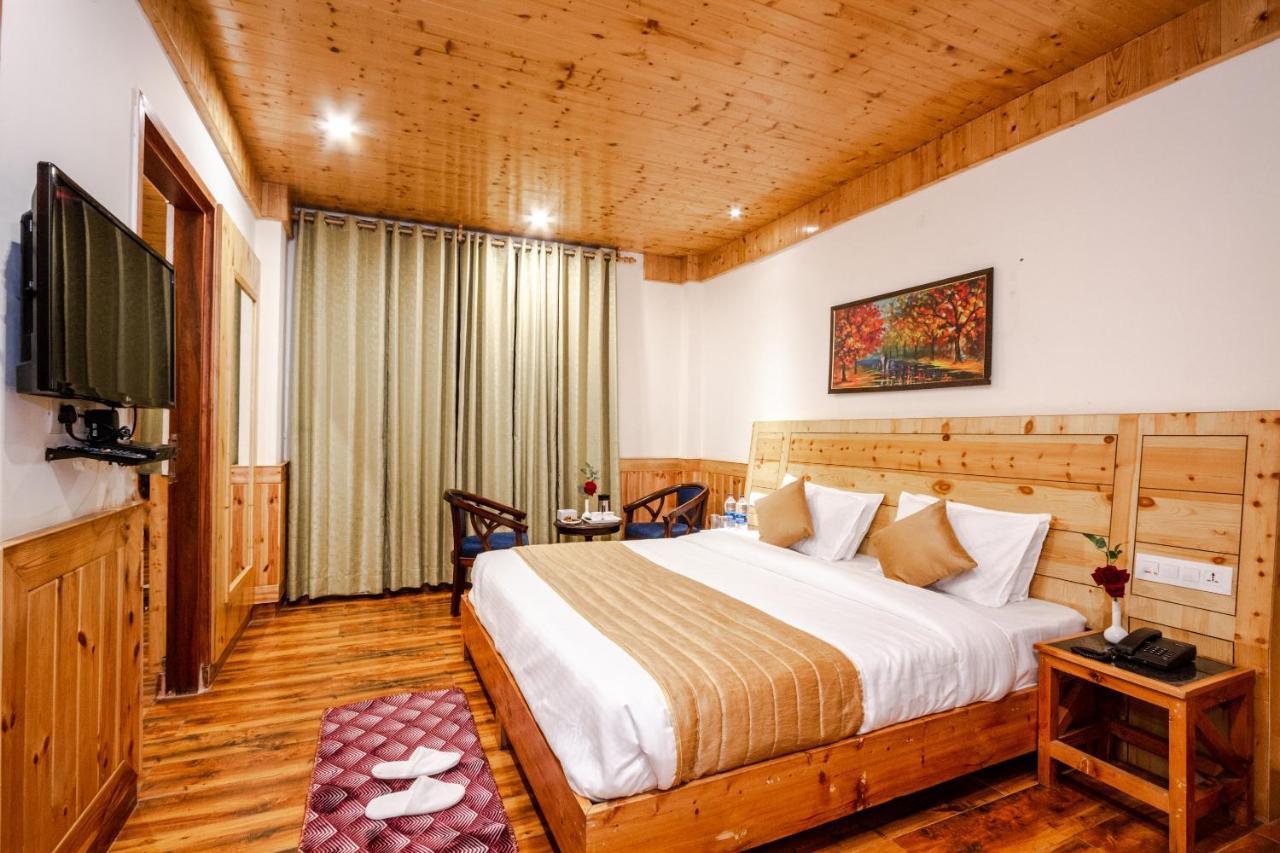 Tripli Hotels Stone House Cottage Manāli Exteriér fotografie