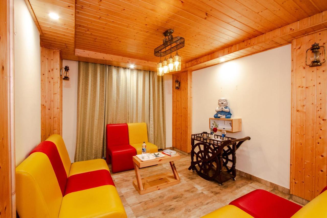 Tripli Hotels Stone House Cottage Manāli Exteriér fotografie