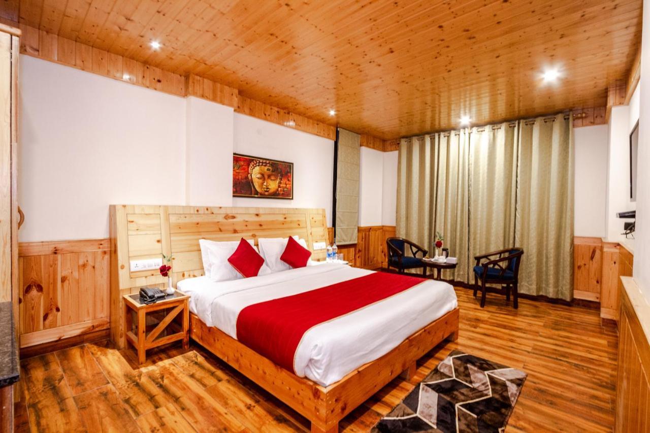 Tripli Hotels Stone House Cottage Manāli Exteriér fotografie